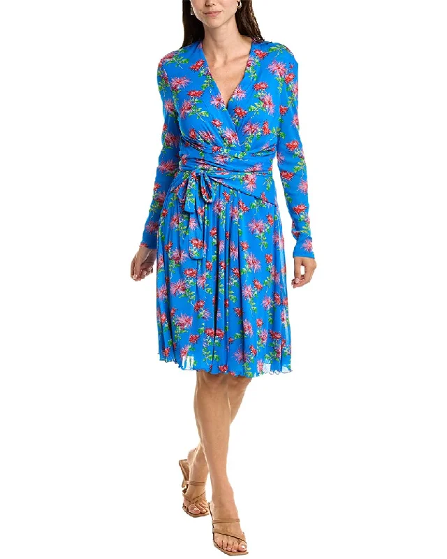 Discover the latest trends in women’s fashion   Diane von Furstenberg Brenda Mini Dress