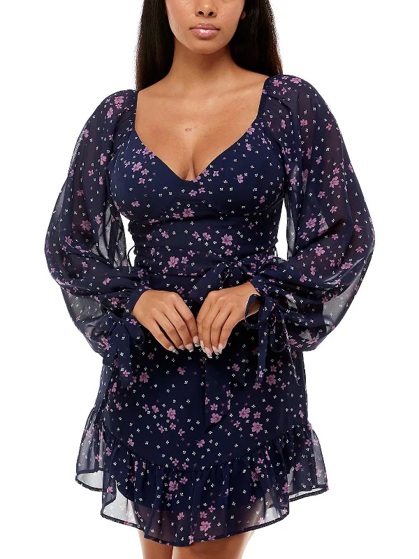 Classic pieces for a timeless wardrobe   Juniors Womens Floral Print Short Mini Dress